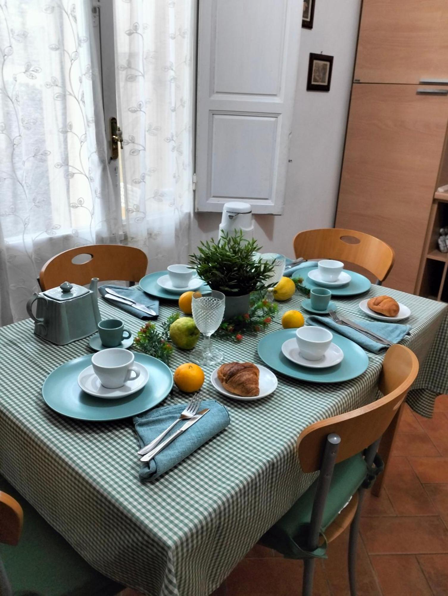 Palace Comfort Inn Pisa Bagian luar foto